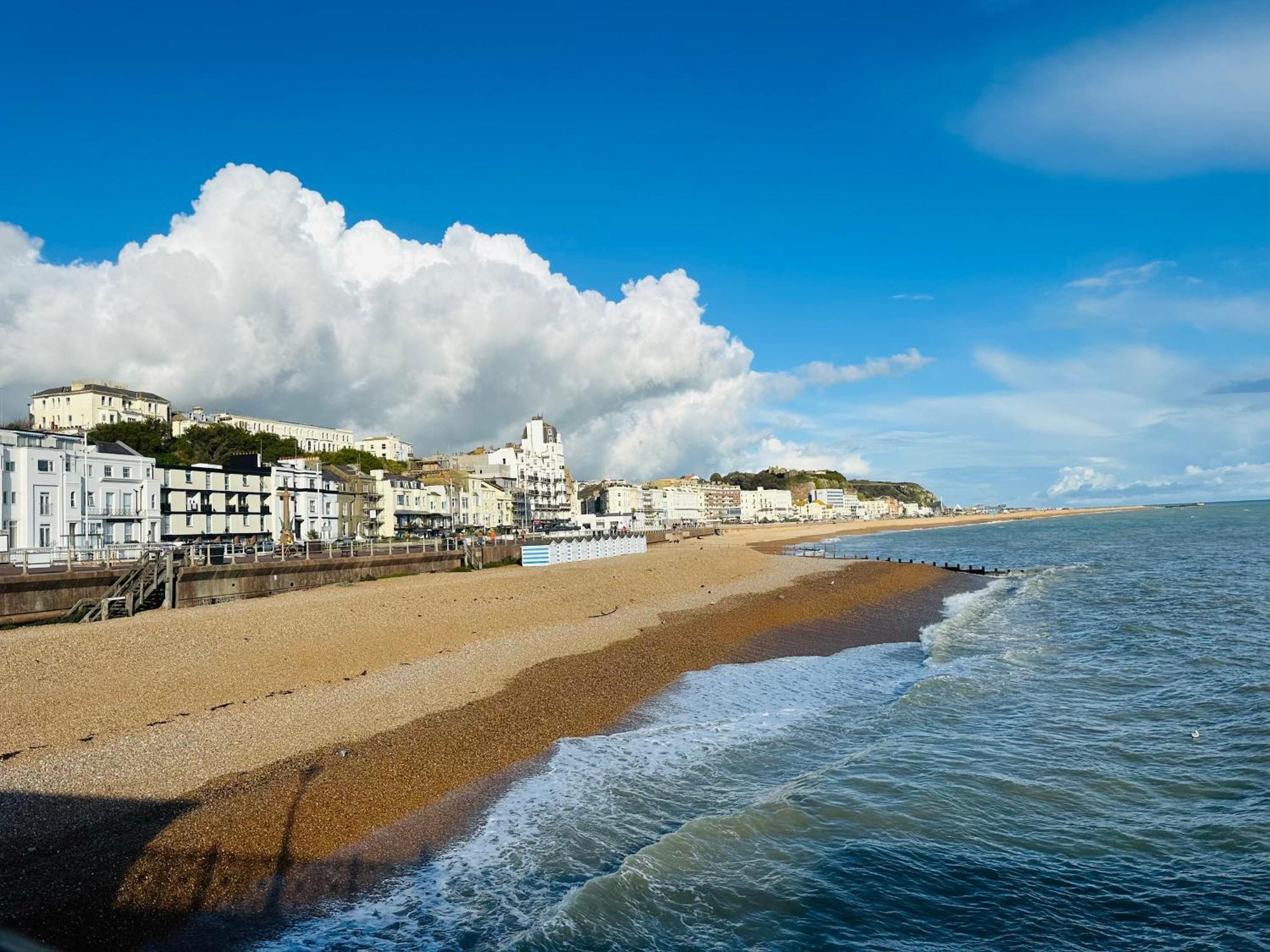 A Modern 2 Bedroom Seaside Apartment Hastings Exterior photo
